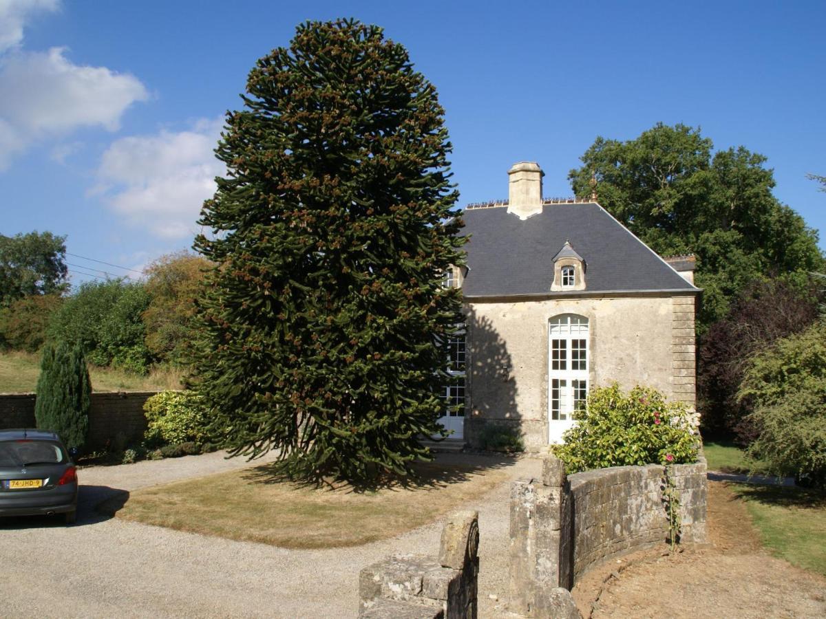 Elegant Holiday Home With Garden Near Beaches Valognes Oda fotoğraf